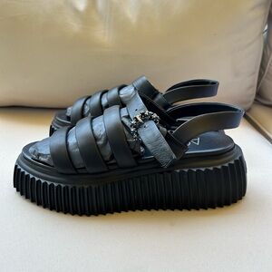 AGL Shiny Sandal in Nero size 38